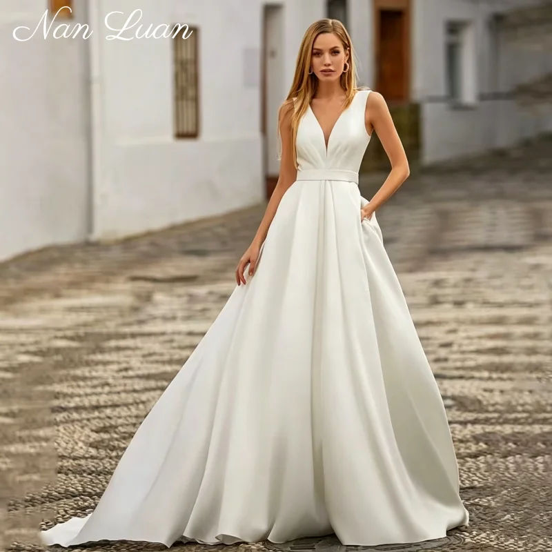 2026 Deep V Neck Satin A-Line Wedding Dress with Pockets Vestidos de Novia Customized
