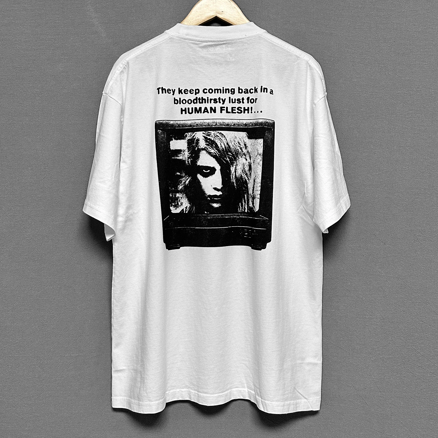 TIABSWMS07 Night of The Living Dead T-Shirt Horror Movie Zombie Men's Drop Shoulder Loose Oversized Short Sleeves Vintage Shirt