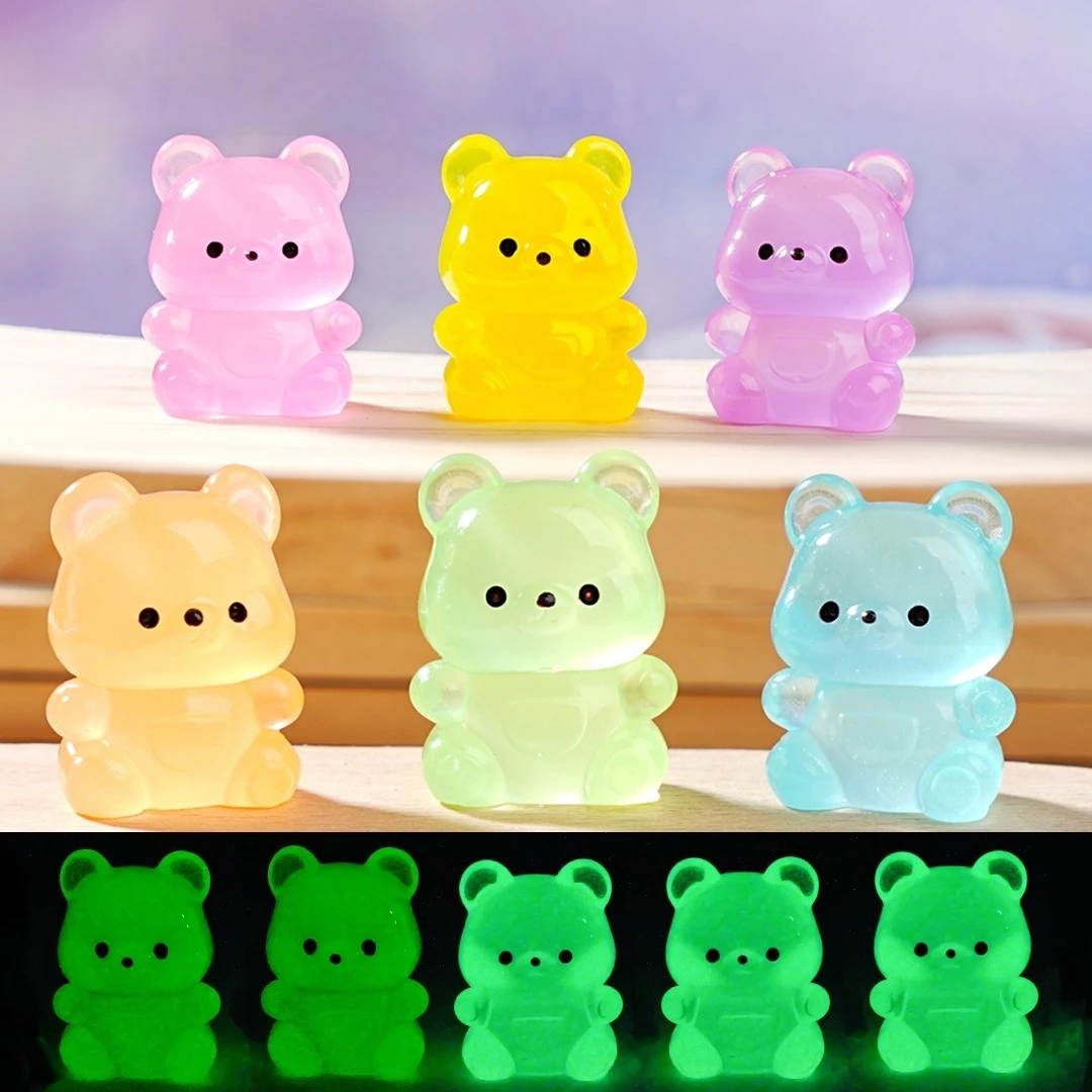 Glow-in-the-Dark Cartoon Bear Miniature - Blind Bag Decor for Dollhouse, Desk & Micro Landscape