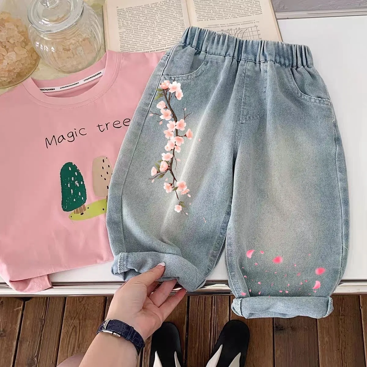 

Spring Autumn Fashionable Girls Jeans Loose Long Pants Children's Chinese Style Casual Trousers for Kids
