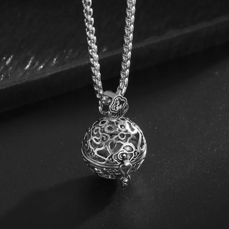 Unique Women Hollow Incense Burner Necklace, Chic Fashion Pendant, Versatile Decorative Neck Accessory