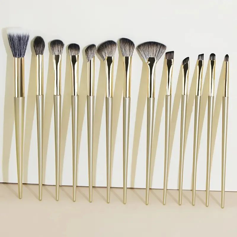 مجموعة مكياج مكونة من 13 قطعة مكياج مطلية بالذهب، شفرة ظلال العيون، فرشاة غطاء الشعر الناعمة، أدوات التجميل