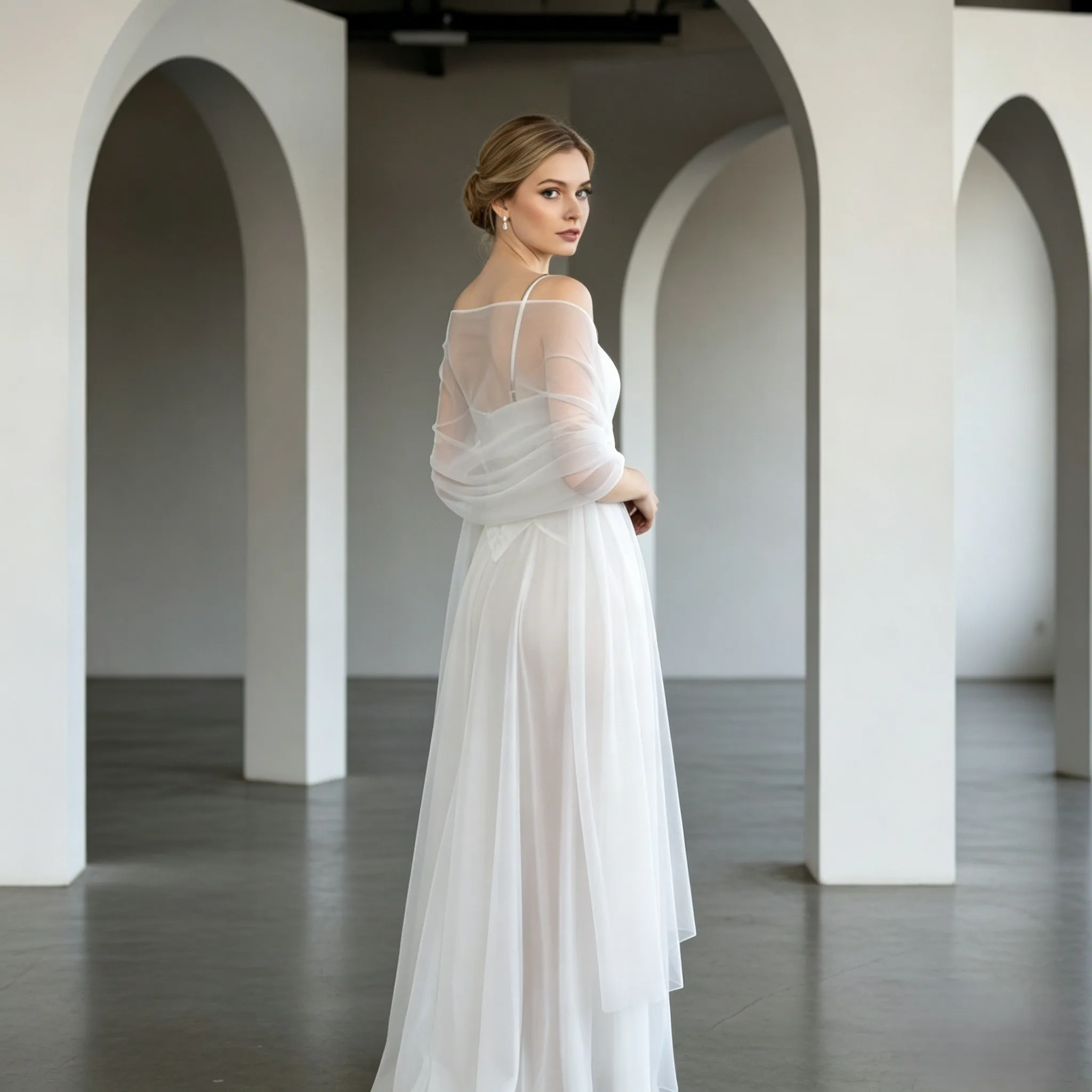 Thumbnail 2 - #1 Trending Bridal Veils Right Now