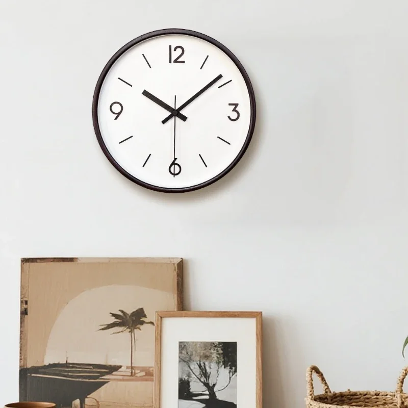 Wooden Wall Clock Nordic Simple Design Hanging Clocks Living Room Bedroom Silent Clocks Round Quartz Clock Home Decoration
