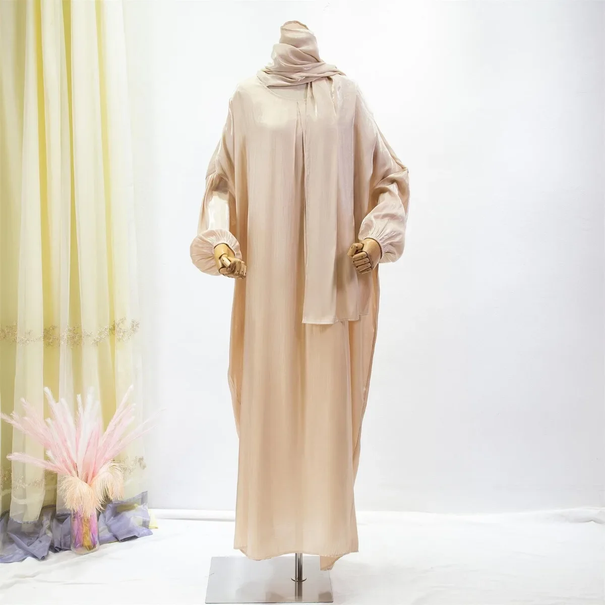 Muslim Abaya Women Kaftan Hijab One-piece Prayer Ramadan Dress Women Jilbabs Solid Hooded Smocking Sleeve Islamic Clothing