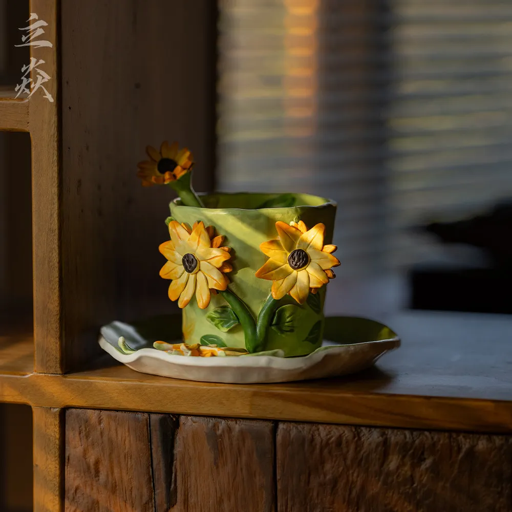 Creative Idyllic Sunflower Hand-squeezed Ceramic Mug with Saucer Set Personalized Retro Three-dimensional Flower Coffee Cup