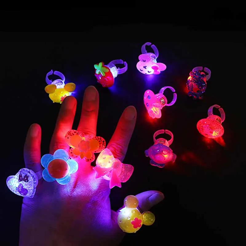 5Pcs Cartoon Cute Princess Animal Flashing Acrylic Ring Toys Kids Light-emitting Ring Birthday Party Decoration Toys Gifts