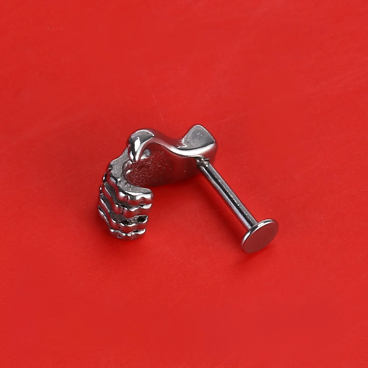 Anelli per labbra a mano alla moda, leggeri, durevoli, dal design alla moda, gioielli regalo portatili, borchie per piercing al labbro