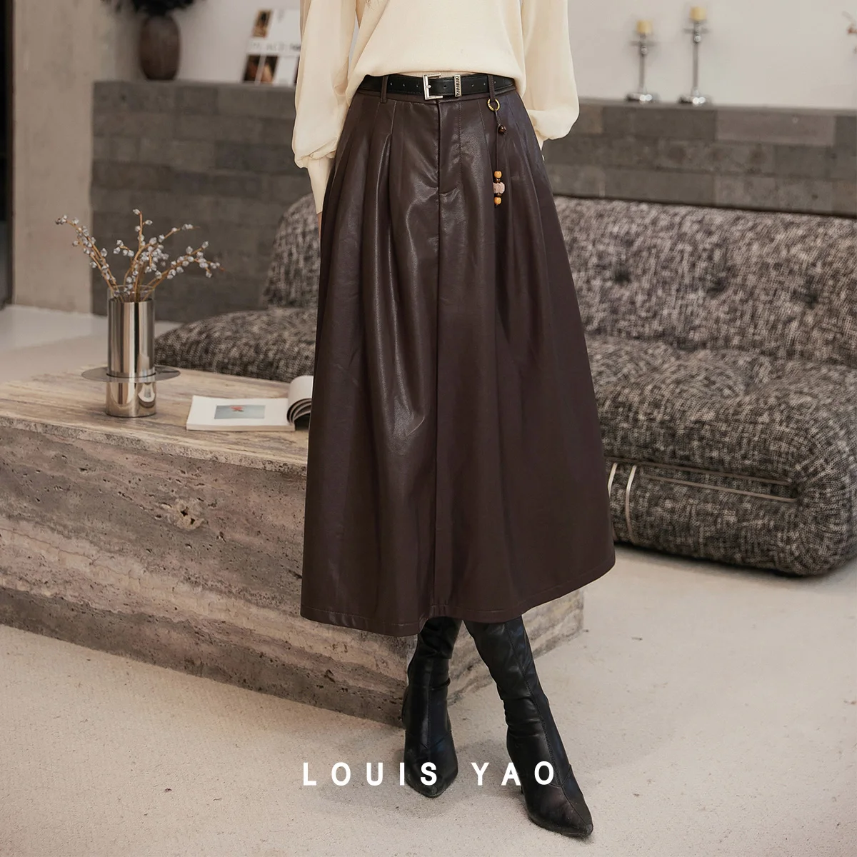 LOUIS YAO Retro Faux Leather Midi Skirt  2026 Autumn & Winter Vintage Style Faux Leather Mid-Length Skirt for Women