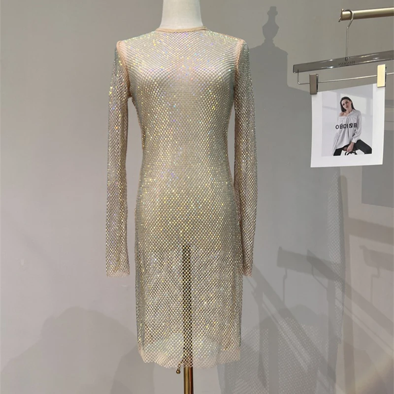 Damen-Abendkleid aus Netzstoff mit Strasssteinen, Rundhalsausschnitt, glitzerndes, durchsichtiges Kleid mit Diamant-Ausschnitten, Party-, Nachtclub-, Festival- und Rave-Kleidung – Detail 5