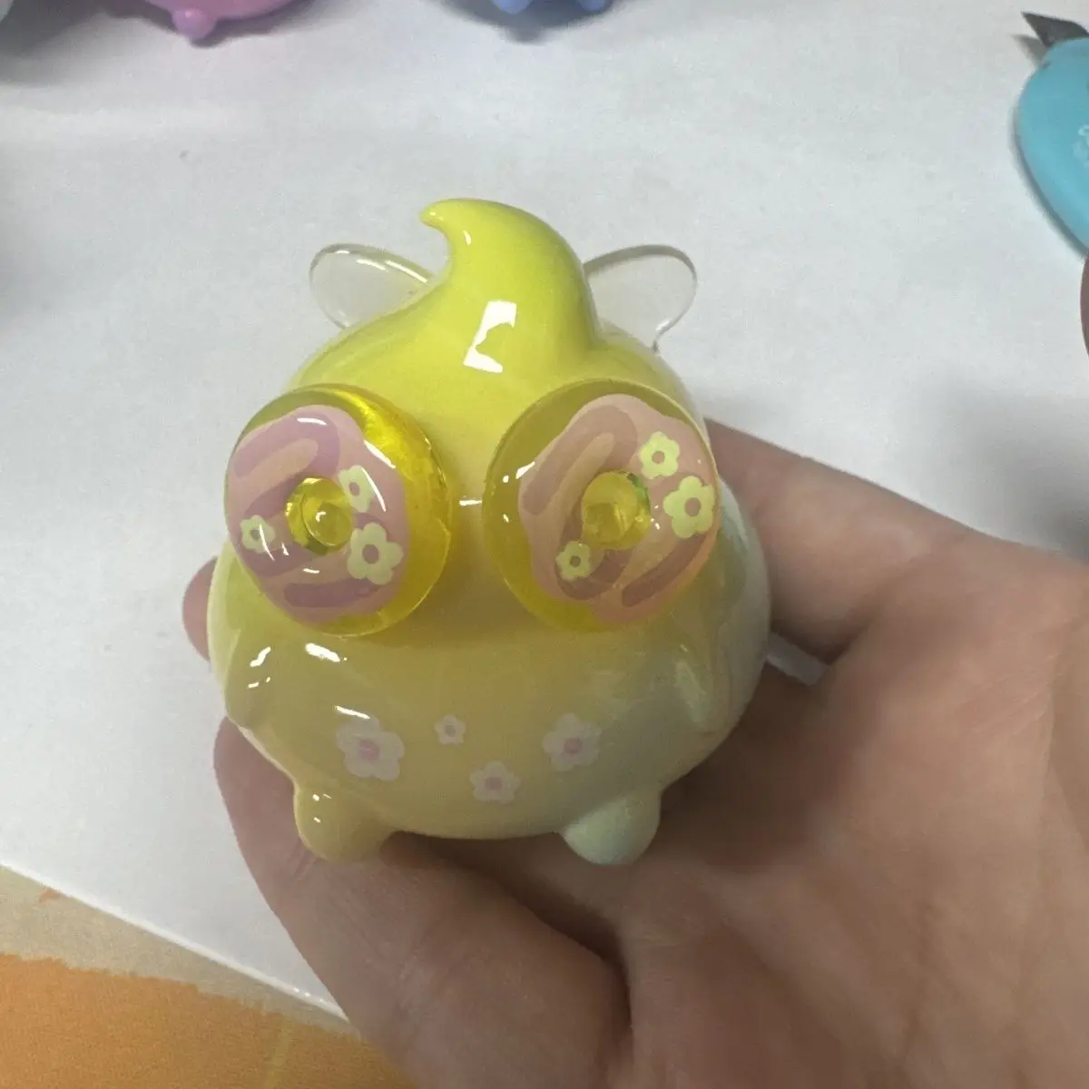 

Choco Teddy Run Emmmkun Original Blind Box Pull Back Car Poop Shaped Figure Desktop Decor Toy Collectors Custom Gift