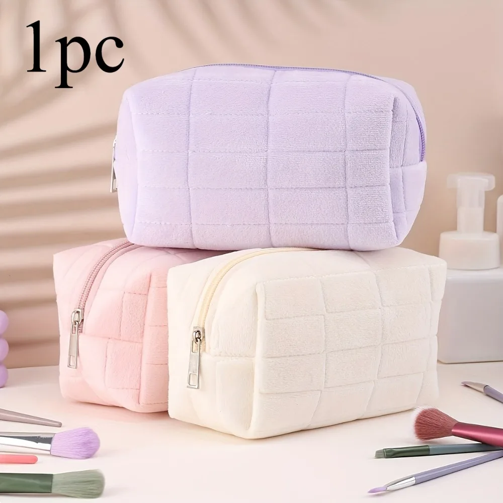 قطعة واحدة من حقيبة مكياج ذات مربعات ناعمة، حقيبة مكياج للسفر عديمة الرائحة مع سحاب، لتخزين مستحضرات التجميل وما إلى ذلك