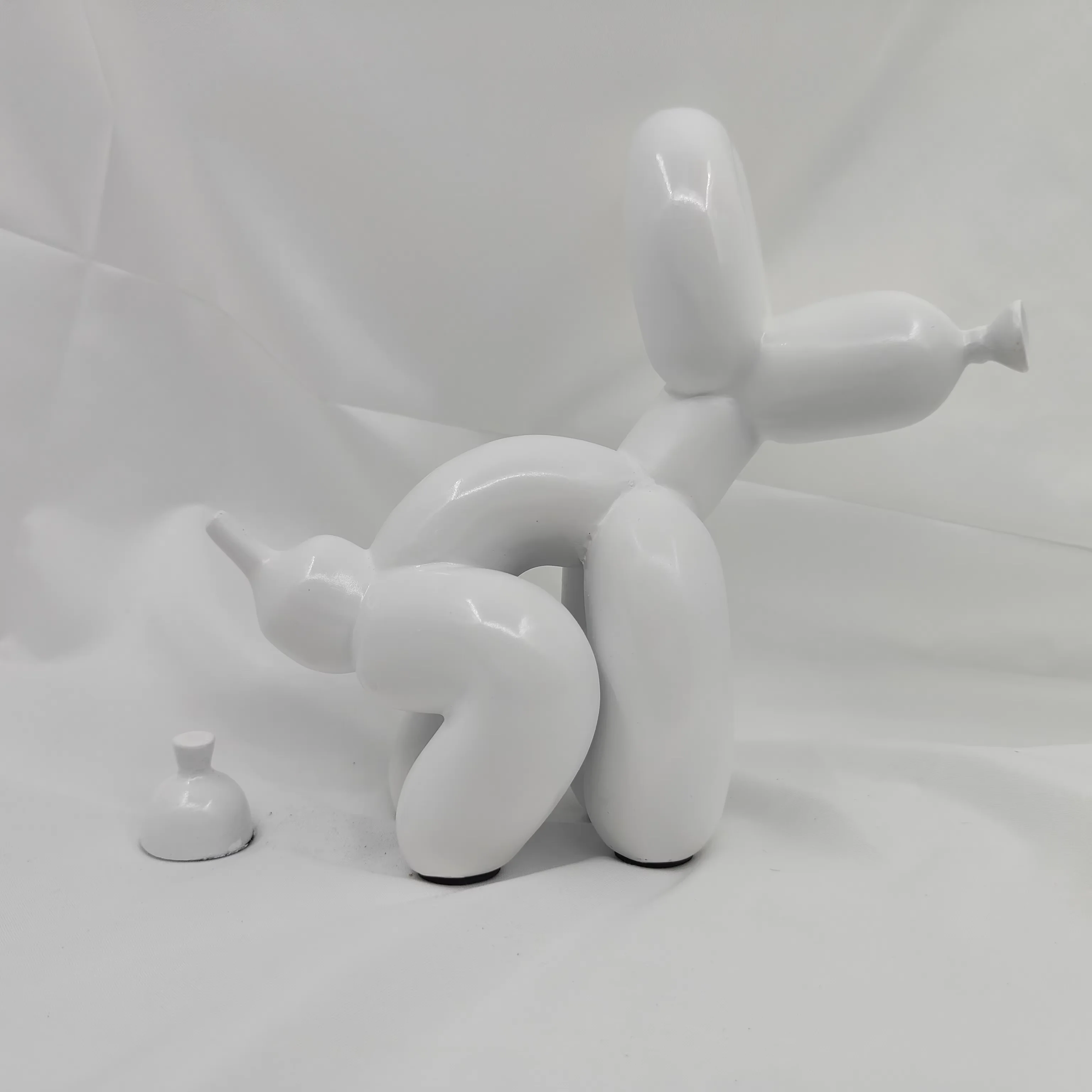 Tiny Pooping Dog Figurine Home Decor Cute Coffee Table Novelty Gift Unique Pet Sculpture