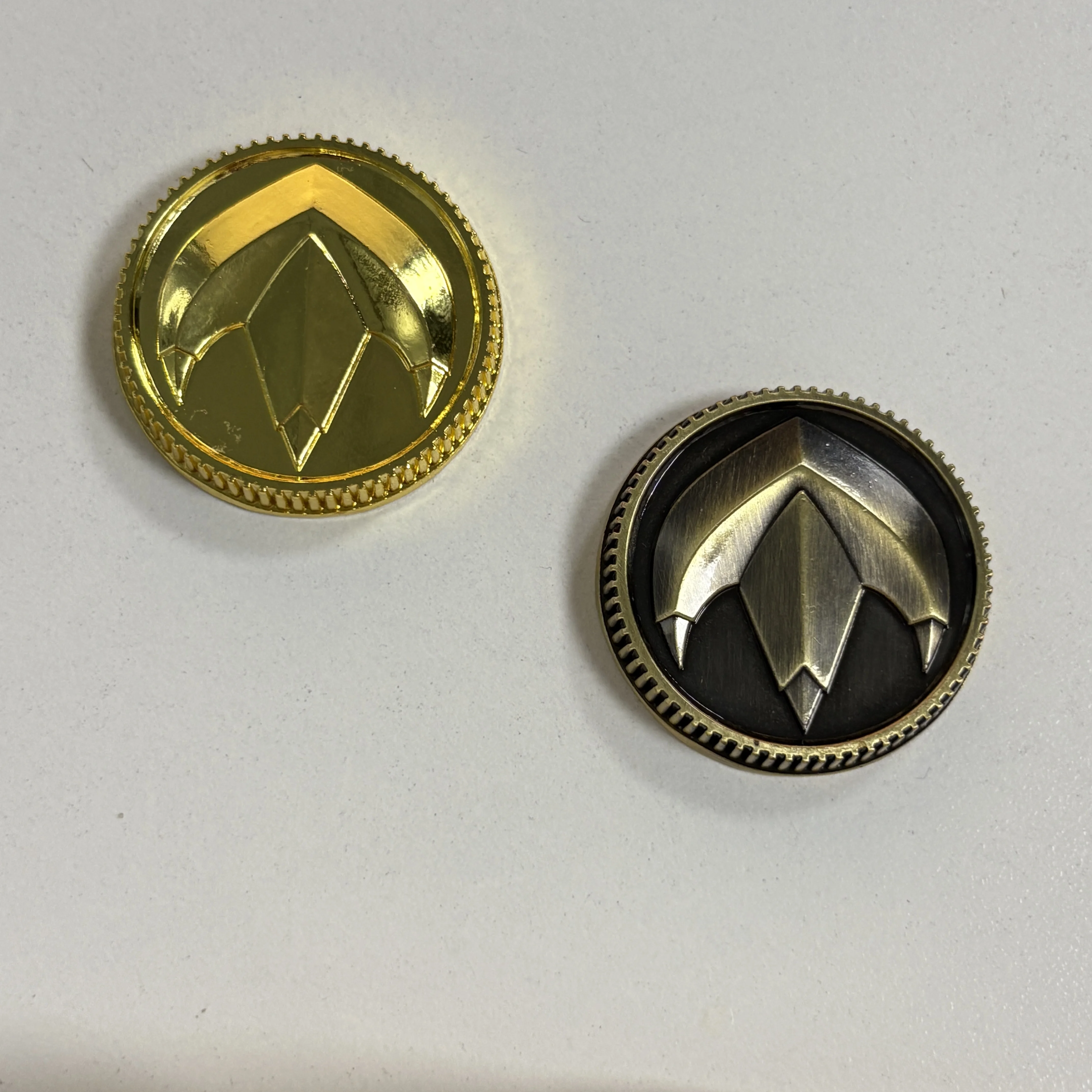 

Монета состаренная/монета-золотистая для Legacy Ranger Morpher DRAGON Power круглые детали опционально