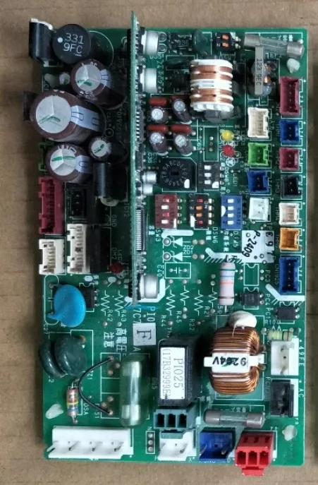 Main board of central air conditioning board 17B32999E17B33615d PI025-SA3P-2409PI025