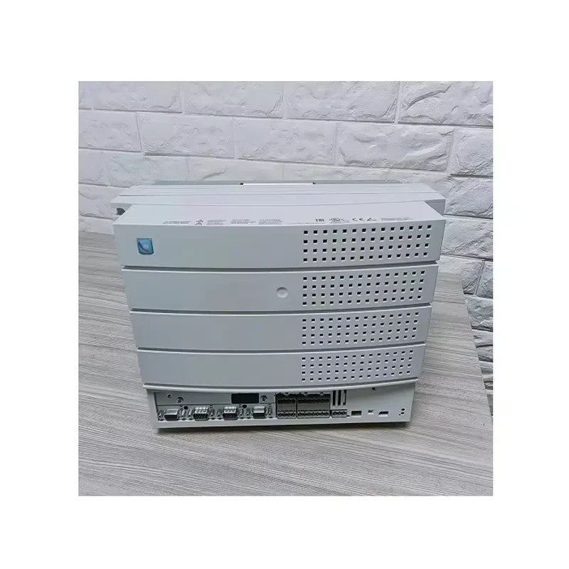 New and Lenze EVS9327-ES Servo Inverter Servo Motor Drive Controller Amplifiers Good Price