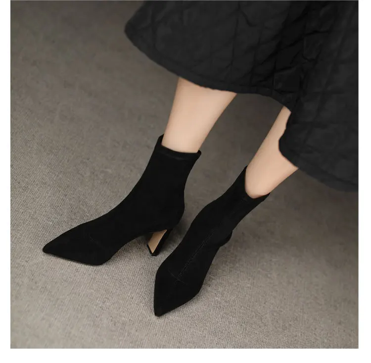 2024 New High Heel Elastic Boots Suede Short Boots Women\'s Pointed High Heels Thick Heeled Short Boots Versatile