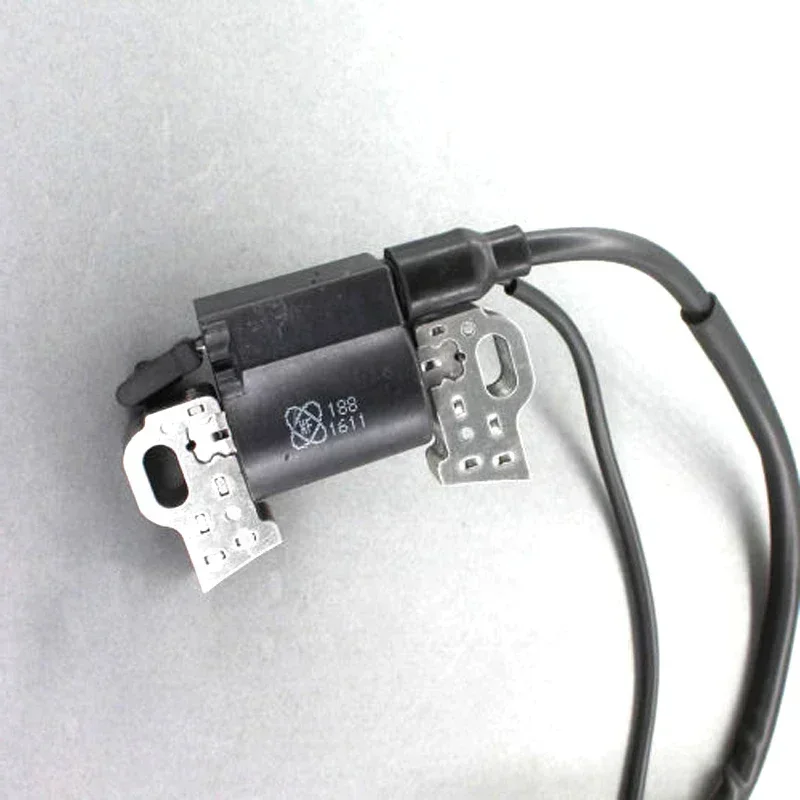 Ignition Coil For Honda GX240 GX270 GX340 GX390 8HP 9HP 11HP 13HP 30500-ZE2-023 30500-ZF6-W02