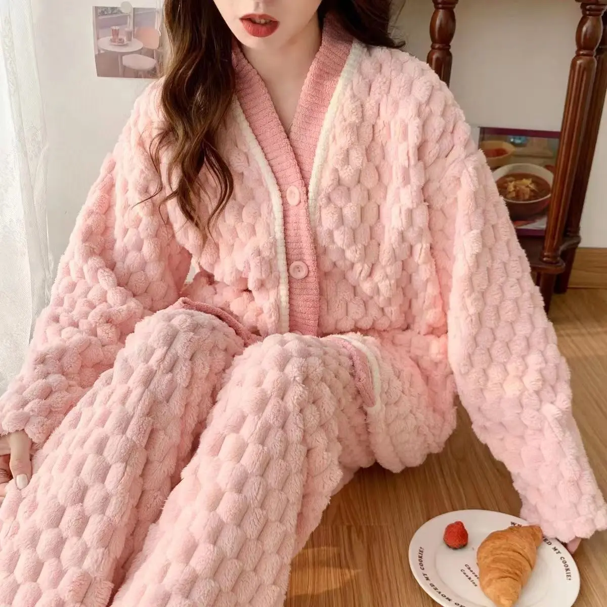 

Women Postpartum Pajamas Set Autumn Winter Pregnant Women Flannel Nursing Pijamas Mother Thickened Plush Breastfeeding Homewear