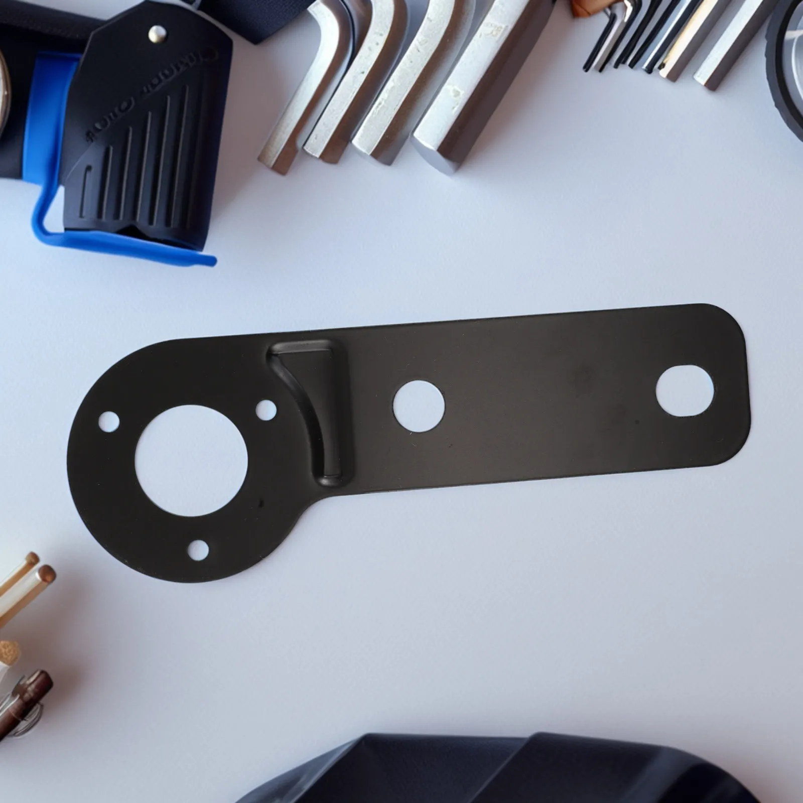 

Heavy Duty Trailer Socket Bracket Iron Rv Mounting Support Stable Wiring Harness Connector Vehicle Tow Holder Automotive