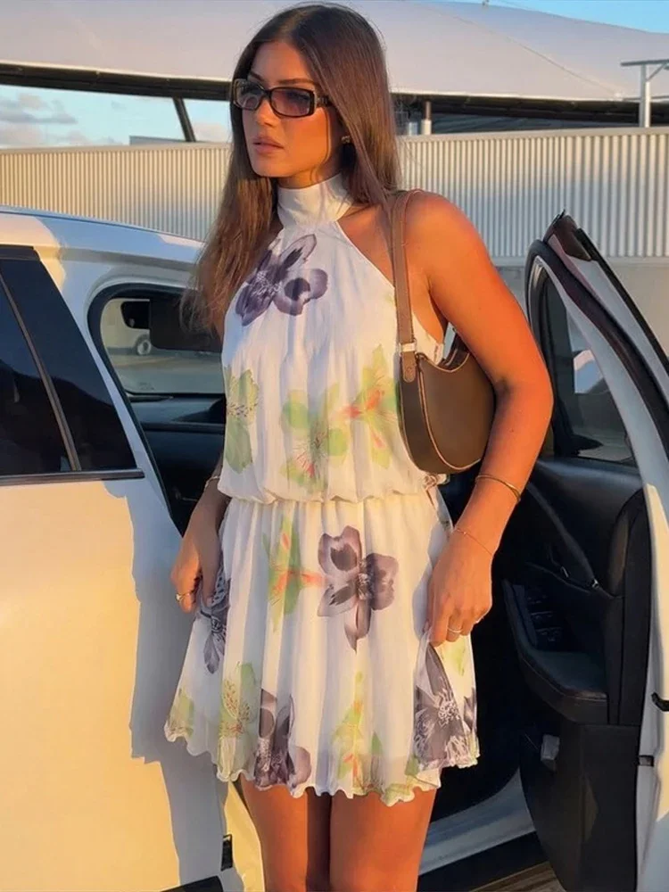 Damen-Minikleid mit Blumendruck, Neckholder-Ausschnitt, ärmellos, offener Rücken, elastische Taille, gerüschter Saum, für den Sommer, Strandurlaub – Detail 6