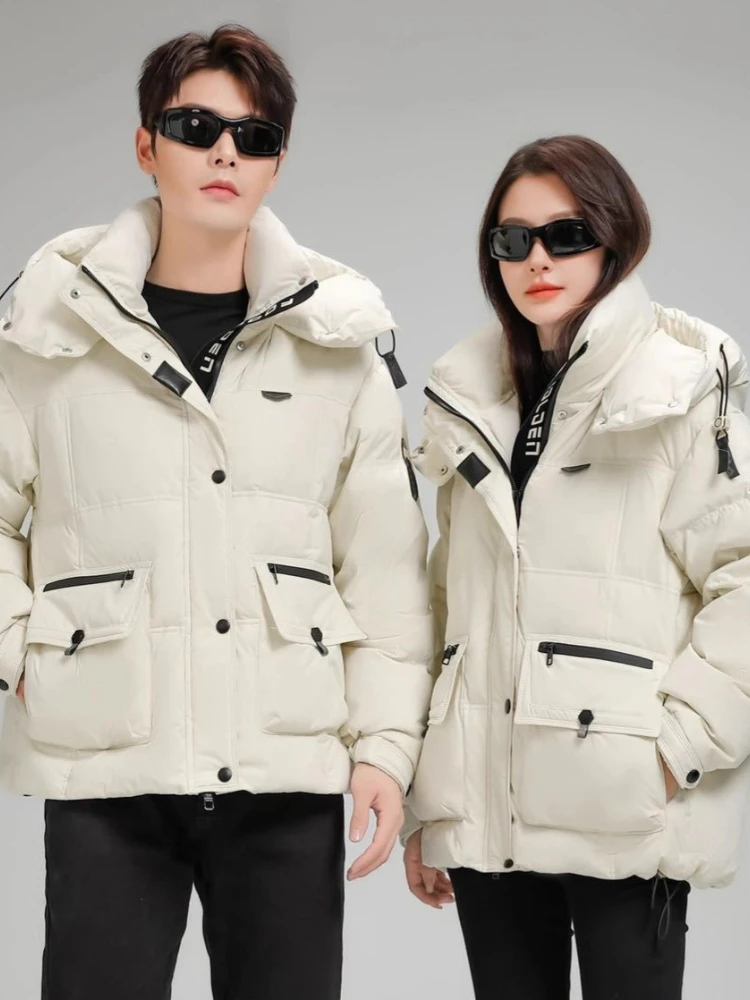 

Пуховик для пар, 2025 г., зимняя мода, повседневные короткие свободные парки, утепленная теплая рабочая одежда, пуховик с белой уткой, верхняя одежда для женщин