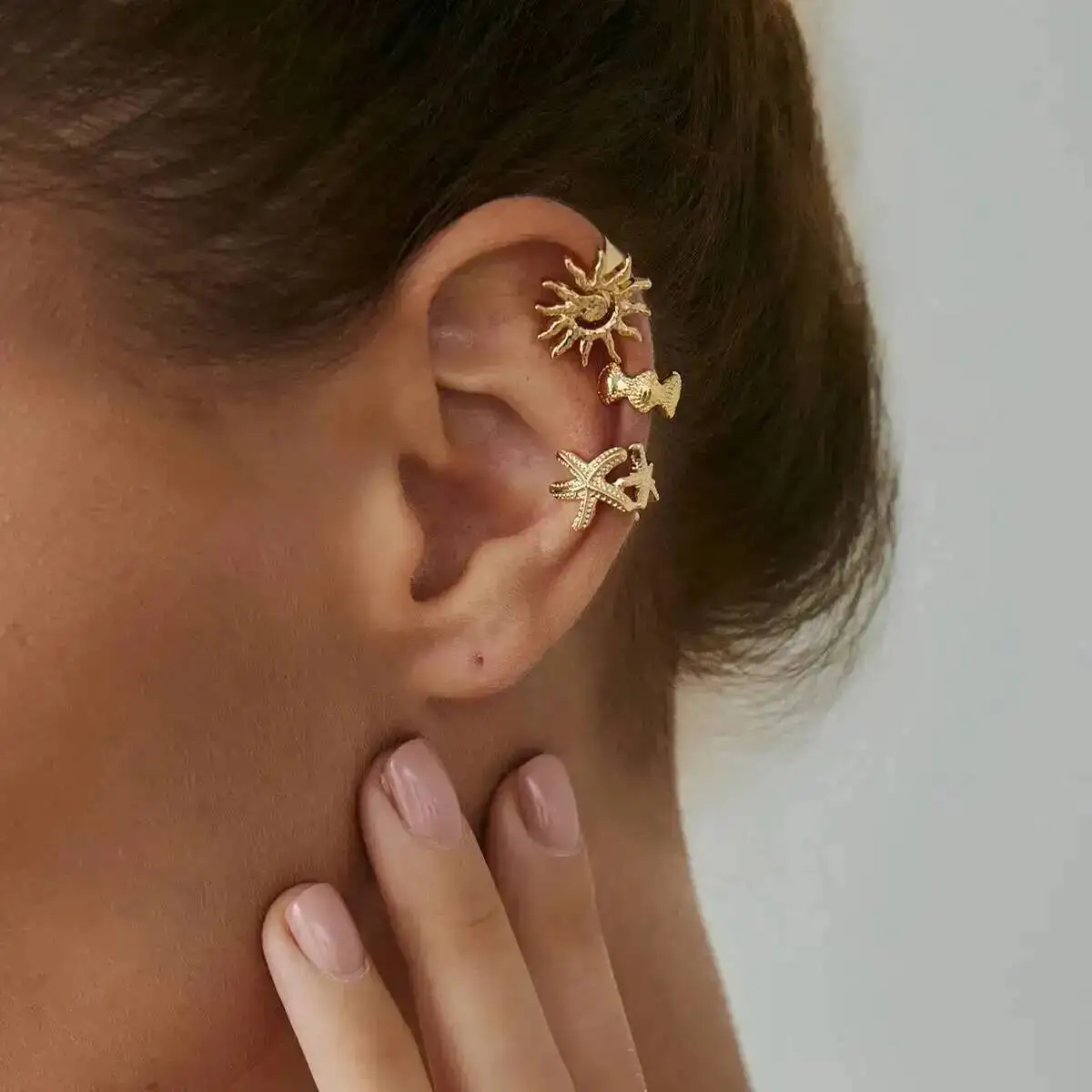 

IngeSight.Z 3Pcs/Set Exquisite Sunflower Starfish C-shaped Clip Earring Women Boho Summer Pierced Earing Jewelry Female Gifts