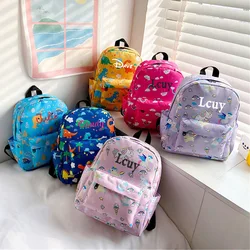 Zaino per bambini carino cartone animato personalizzato piccolo dinosauro borsa da scuola per l'asilo nome ricamato borsa zaino per bambini semplice