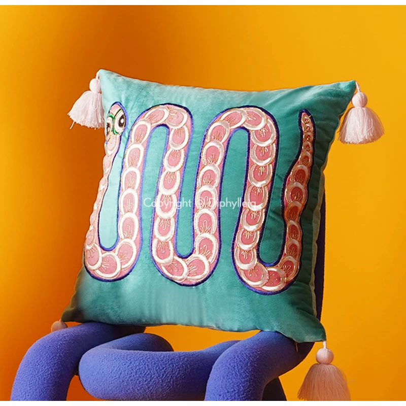 Diphylleia Italian Luxury Cushion Cover Fringe Good Fortune Snake Embroidery Sofa Living Room Pillow Case Ready For Shipping