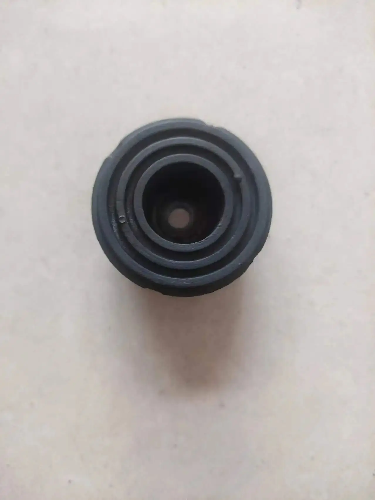 

EU22iT Rubber Bottom Pad 68325-Z44-A30 GENERATOR PART