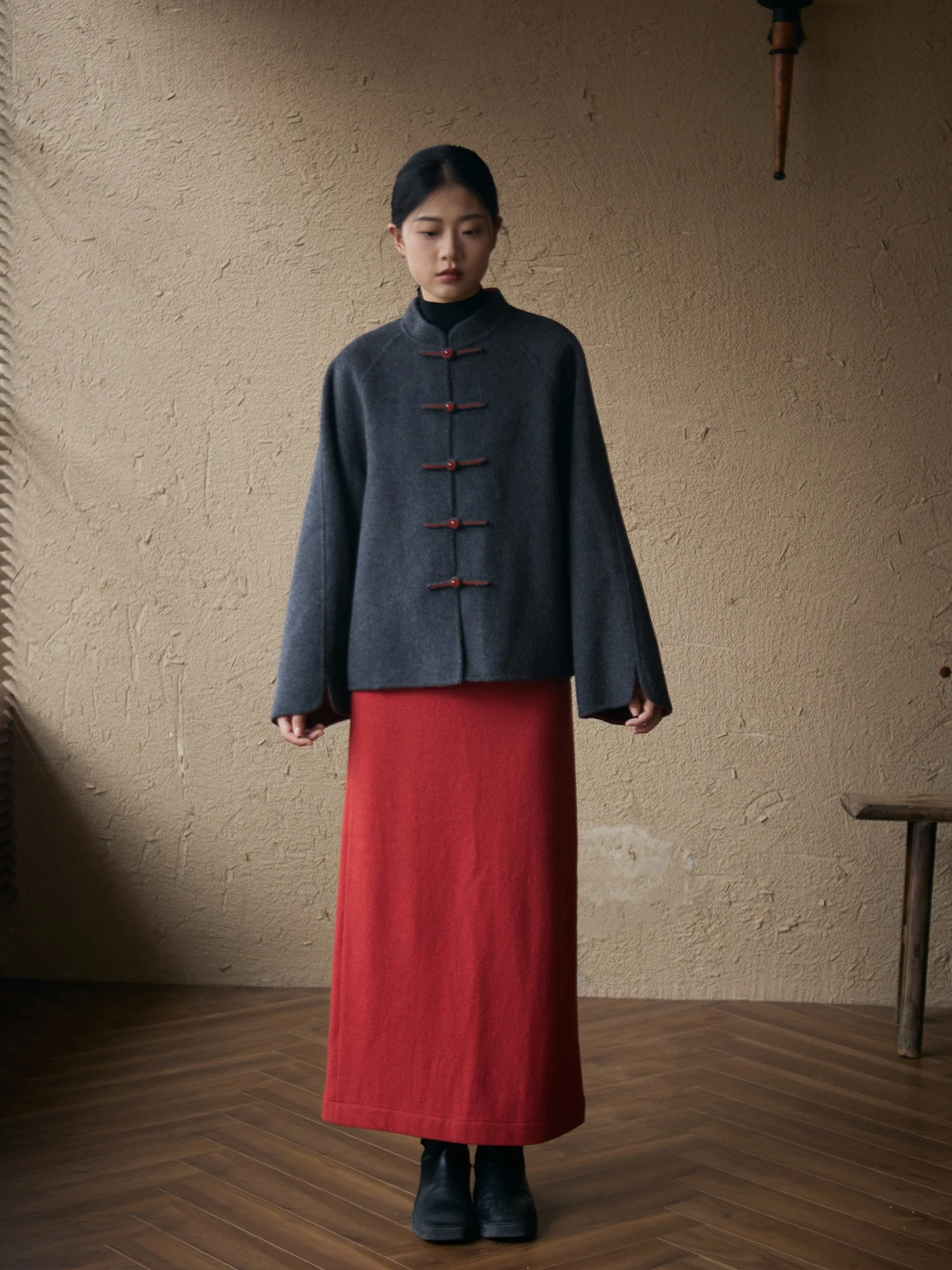 

Юбка Vitatha из шерсти и шелка, прямого кроя, с разрезом, средней длины, повседневная, женская