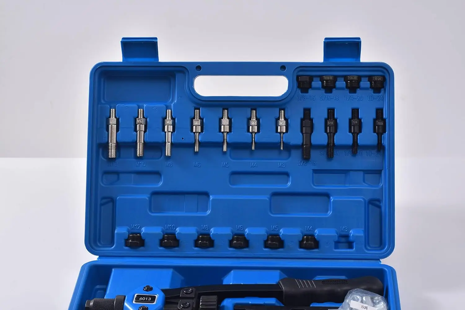 Rivet Nut Tool Set with 11 Mandrels, 150Pcs Assortment, Carrying Case