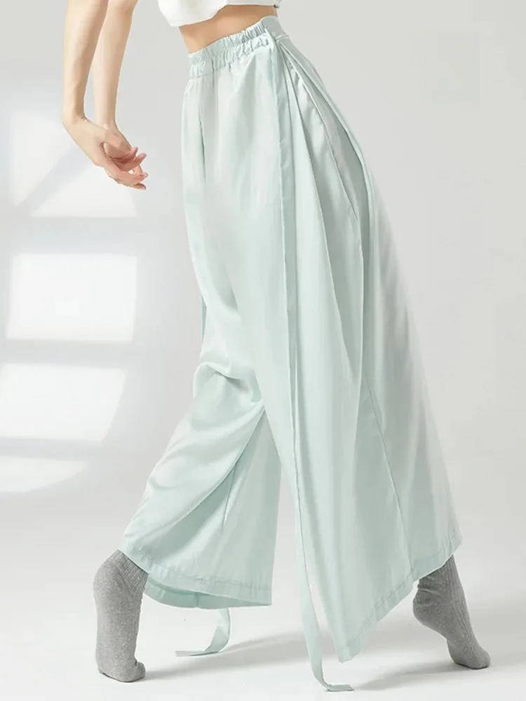 

Modern Dance Solid Color High Waist Wide Leg Dance Pants – Loose Fit Modern Stage Trousers for Women’s Contemporary Performances