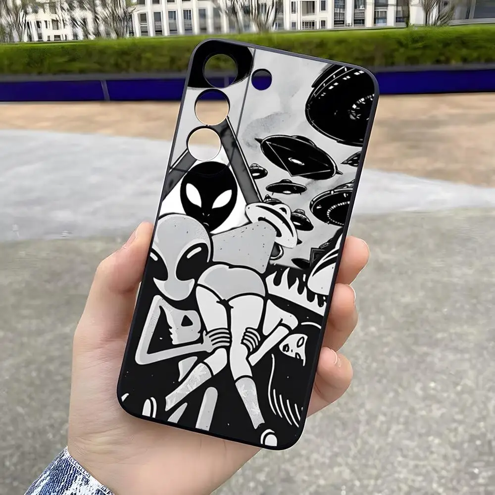 Funny Space UFO Alien Thing Phone Case For Samsung S26 S25 Ultra S24 S22 S23 Fe S21 A17 A37 A57 A54 A34 A16 A53 Back Cover