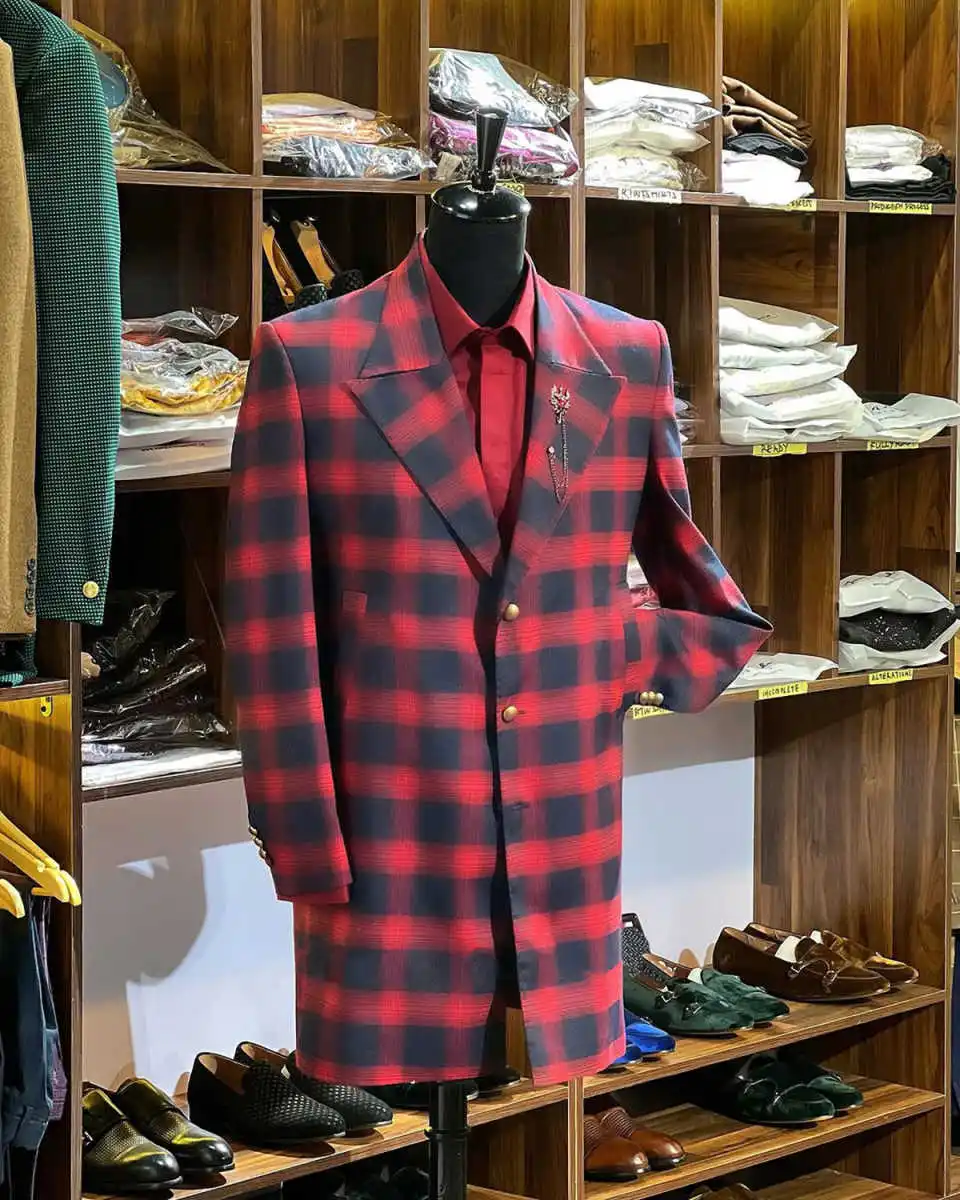 Plaid Men's Wedding Long Blazer Peaked Lapel Single Breasted Jacket Tuxedos Business Party Wear Only Long Coat Customized