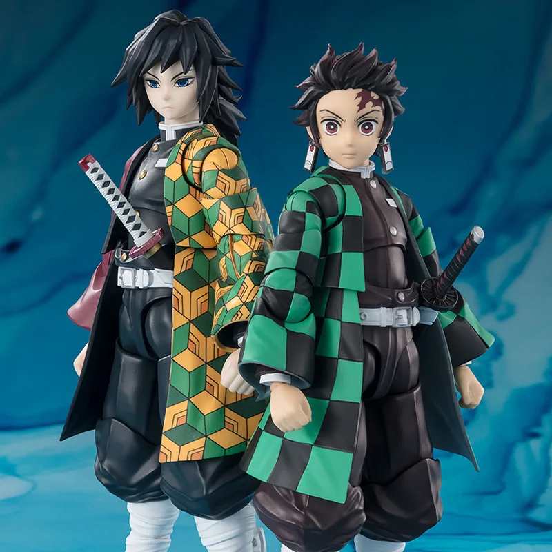 In Magazzino Bandai Originale SHFiguarts SHF Demone Slaye Giyu Tomioka Anime Action Figure Modello Giocattolo Finito Regalo per I Bambini