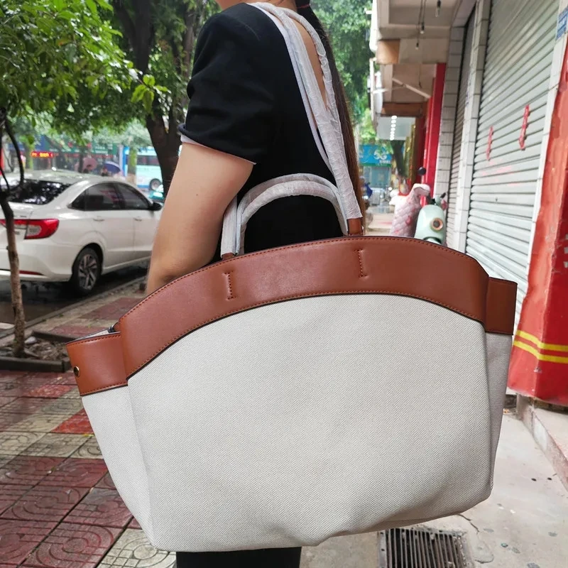 Trendy Fashion Armpit Bag  High-end Fashion Handbag Large-capacity Canvas Tote Bag Fashionable Shopping Bag Exquisite Travel Bag