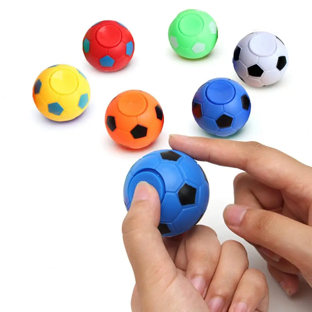 

Fidget Football Rotatable Gyro Mini Balls Fun Props Stress Relief Vent Toy Fidget Spinner Soccer Sports Fingertip Toys Party Fav