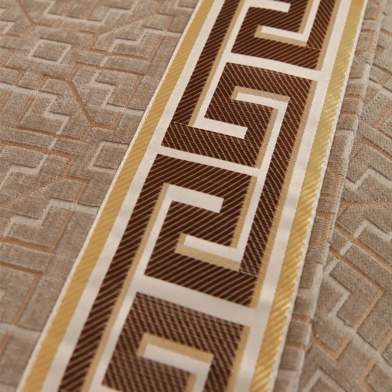 1pc ‌Geometric Jacquard Chenille Tape Trim Non-Slip All-Seasons Sofa Cover, Universal Sofa Towel for Living Room Couch Seat