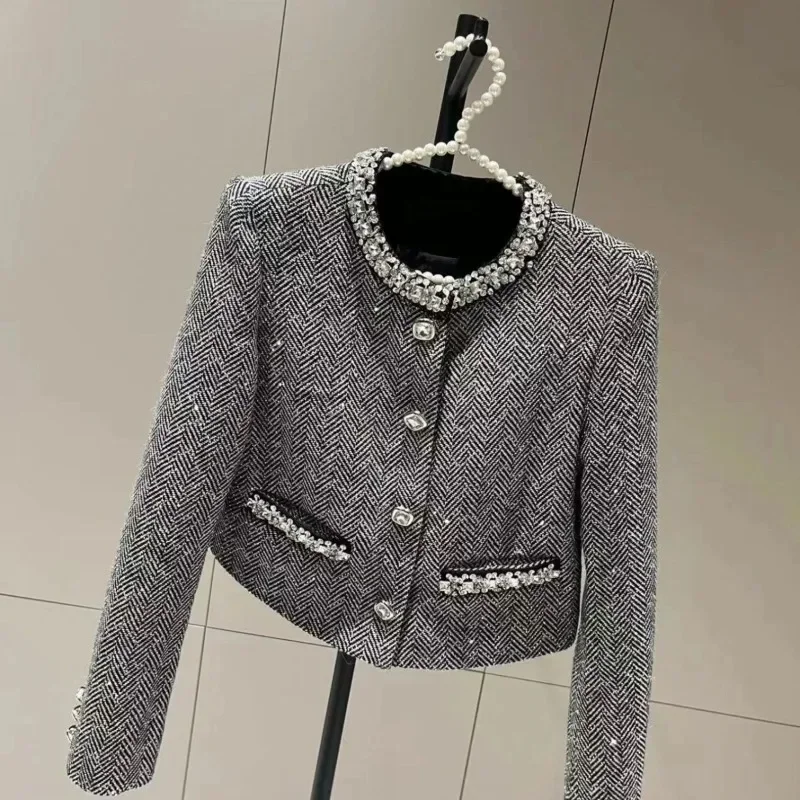 2025 Autumn / Winter New French Small Fragrance Top Slimming Temperament Beauty Diamond Heavy Industry Design Coat Pop Clothes