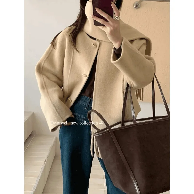 

Новые женские сшитые модные однотонные универсальные свободные повседневные куртки с круглым вырезом и пуговицами