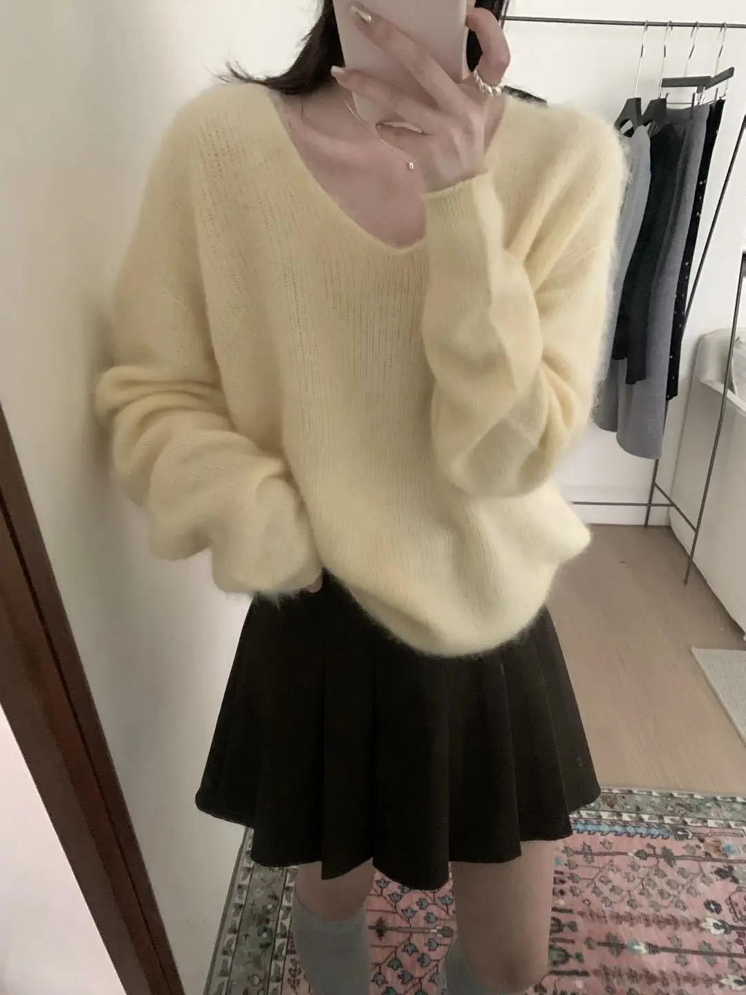 

Осенне-зимний женский повседневный однотонный свободный шерстяной свитер с v-образным вырезом и длинными рукавами