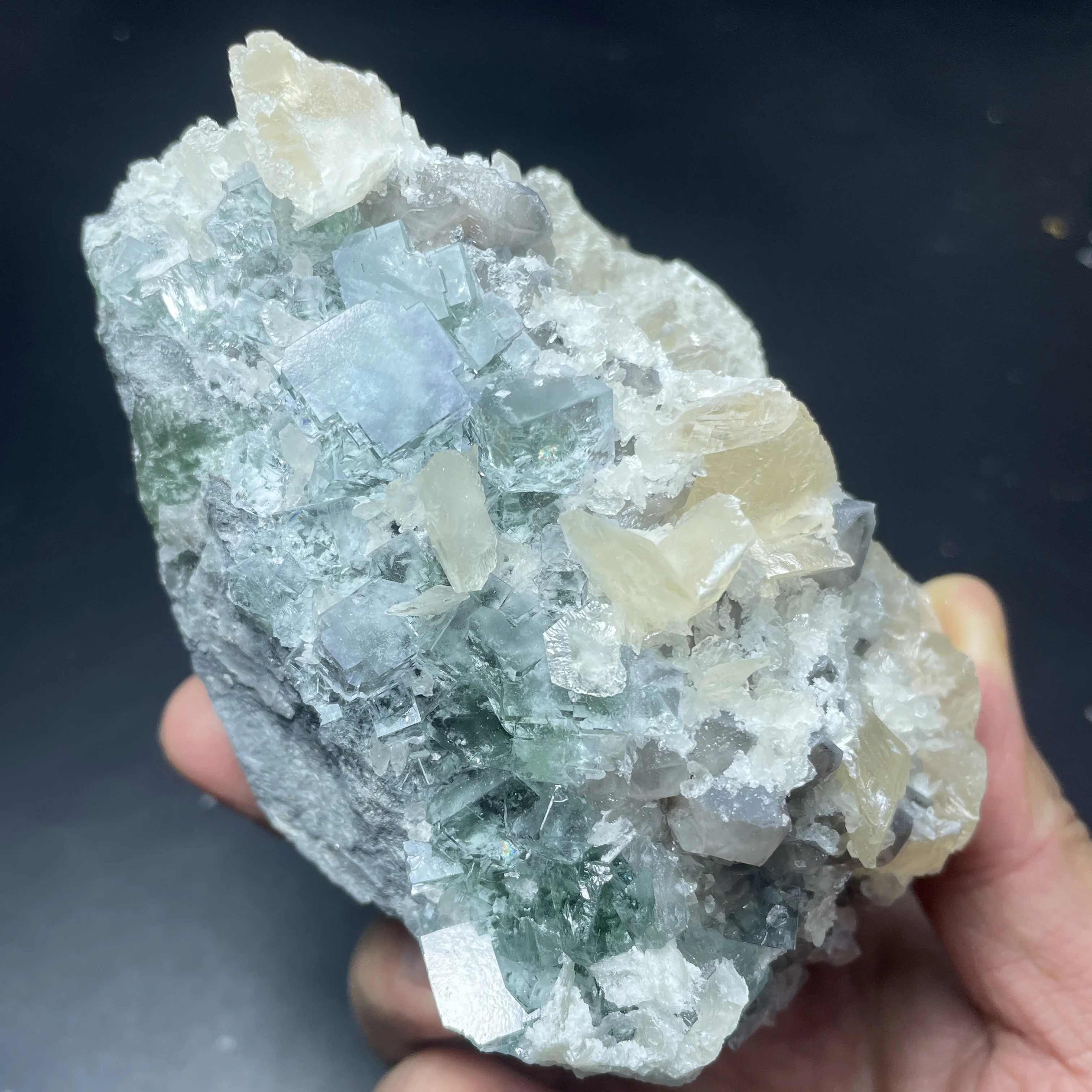 982g Natural China XiangHuaLing Green Fluorite With Smoky Quartz Calcite Symbiosis Mineral Crystal Healing Stone Home Decor