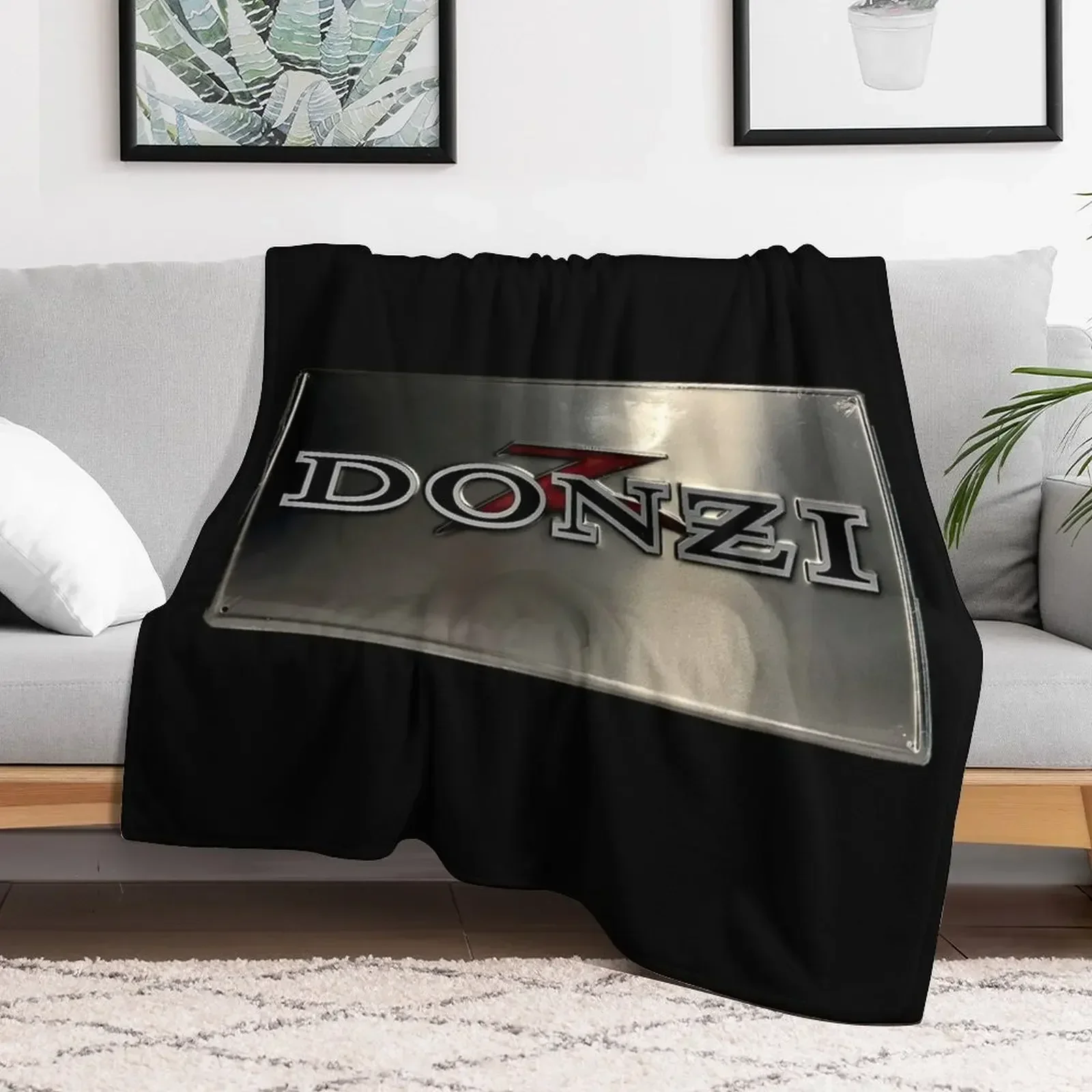 Donzi Boats Metal Plate Throw Blanket For Decorative Sofa Thins Kid'S Blankets