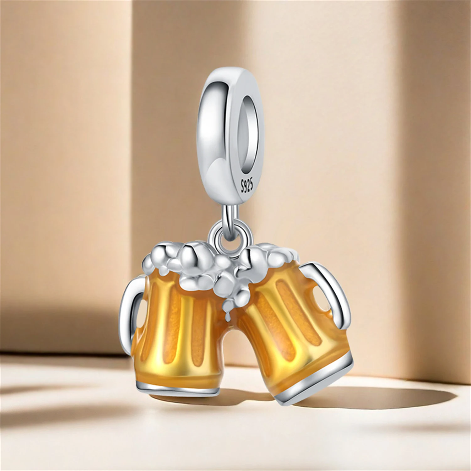 925 Sterling Silver Fashion Cheers Beer Cup Pendants Bracelet Charms Fit Women Jewelry Party Beads DIY Fine Gifts Accessories