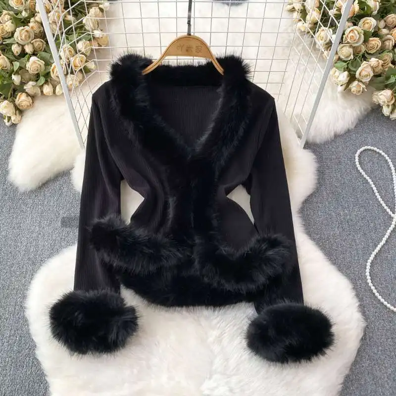 Women Plus Size Faux Fur Splice V Neck Jacket Long Flare Sleeve Slim Fit Y2K Cozy Autumn Winter Outerwear Up To 300LBS view 4