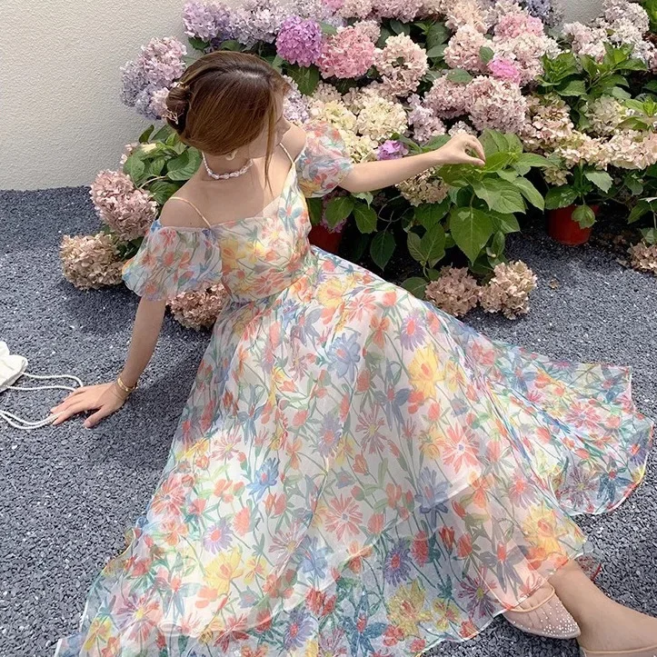 Vestido de mujer de manga larga con cuello en V hasta la rodilla estilo vacaciones en la playa vestido de cumpleaños con diseño sin espalda con estampado Floral de verano 2025 nuevo