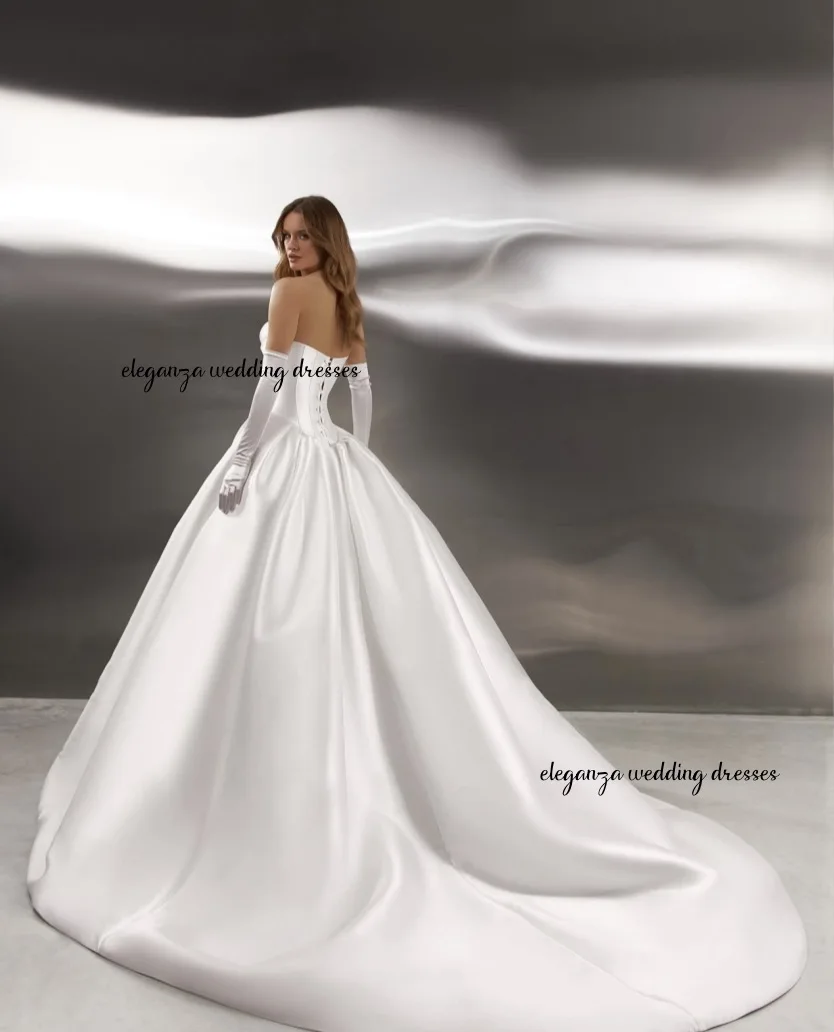 تخصيص قبالة الكتف الساتان مطوي مشد فستان الزفاف عارية الذراعين المحكمة الكرة ثوب أثواب الزفاف مع المحكمة فيستدو دي نوفيا