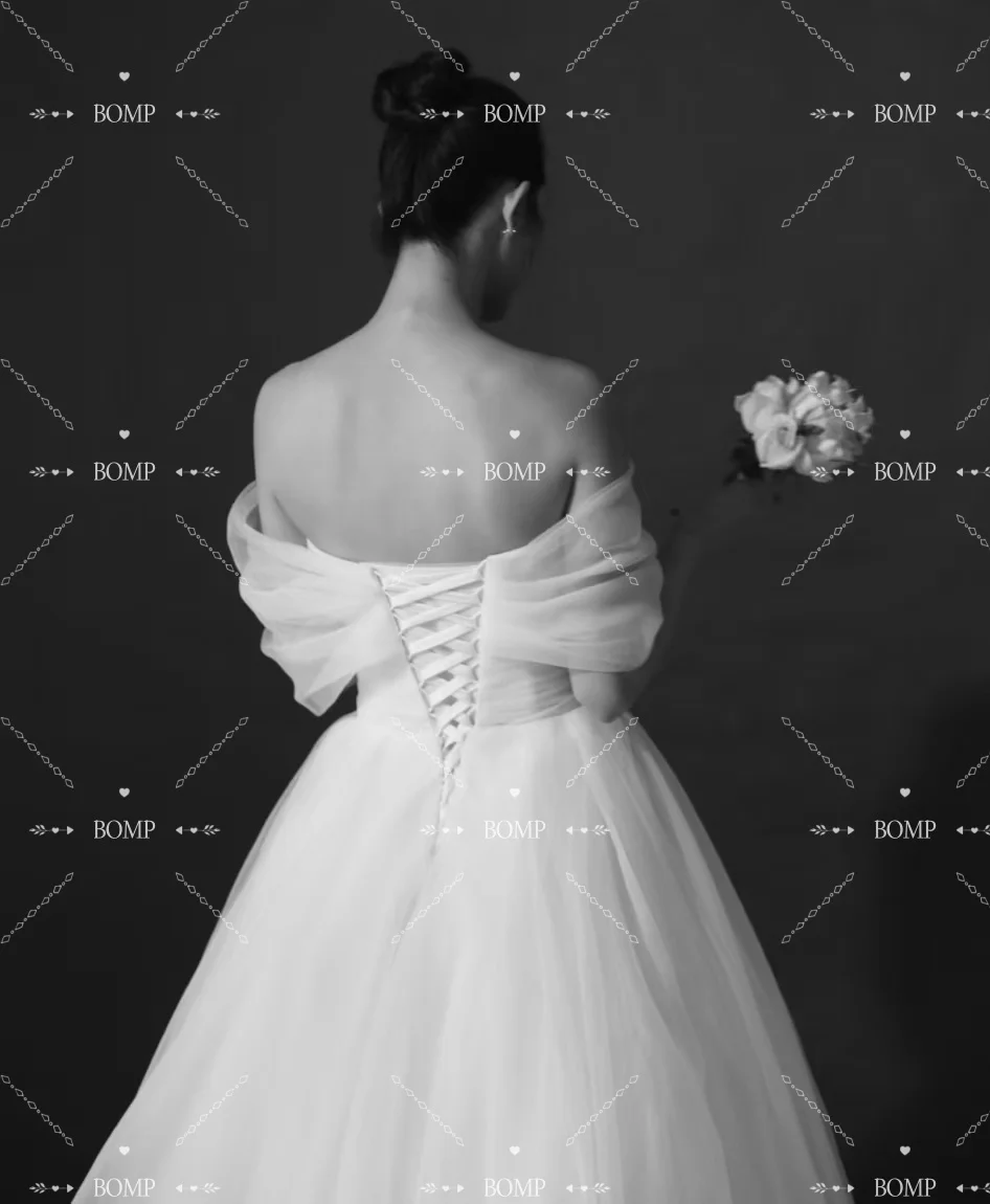 BOMP الأميرة قبالة الكتف فستان حفلات الزفاف العاج الأورجانزا ألف خط كوريا صورة تبادل لاطلاق النار فستان استقبال الزفاف مخصص جديد 2026 #2