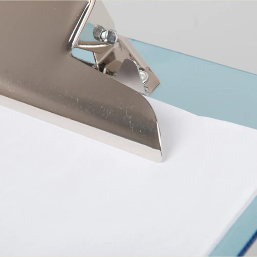 

Пластиковый планшет-клипборд формата А4 с синим профильным зажимом, легкий, с гладкой поверхностью, для школы, офиса, медицинских работников